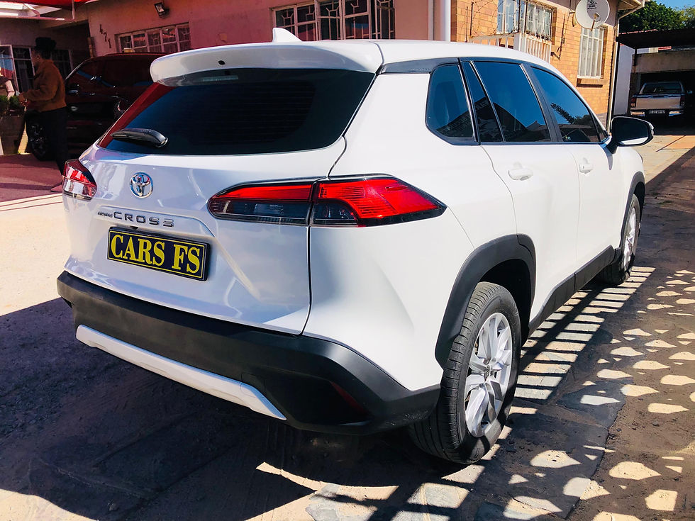 Thumbnail: 2024 Toyota Corolla Cross 1.8 XS: 29000km, FSH, Auto, Petrol.