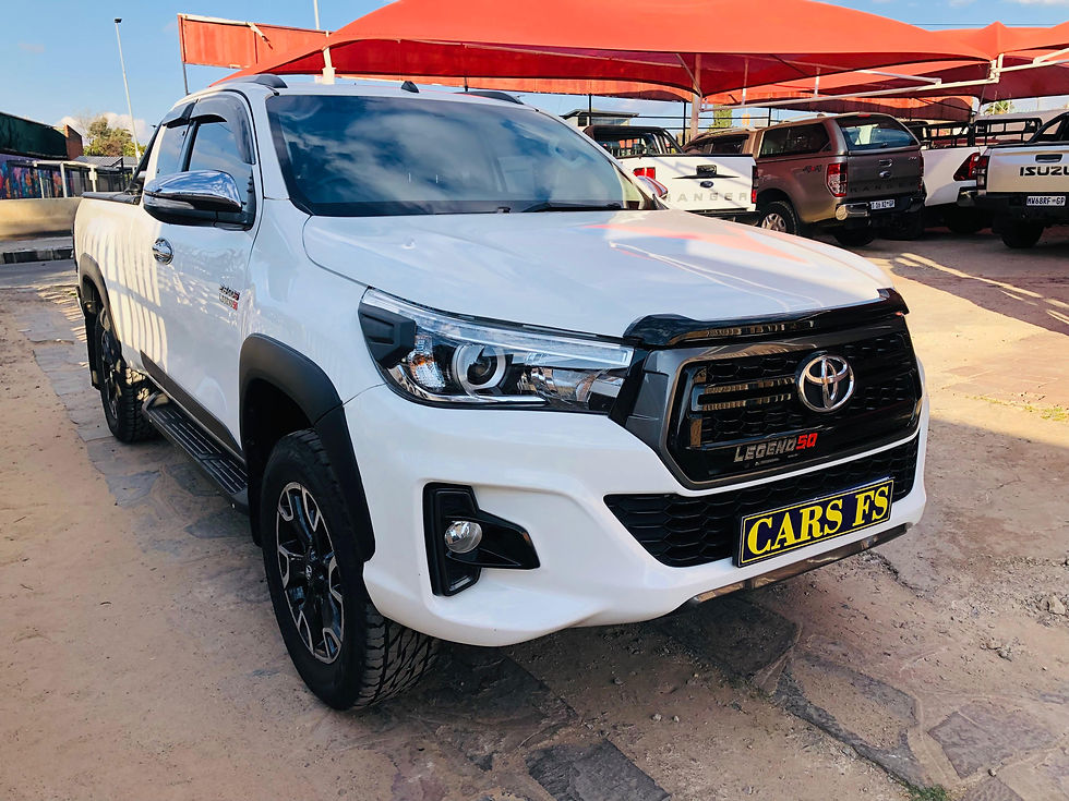Thumbnail: 2016 Toyota Hilux 2.8GD-6 E/C Raider: 135000km, FSH, Manual, Diesel.