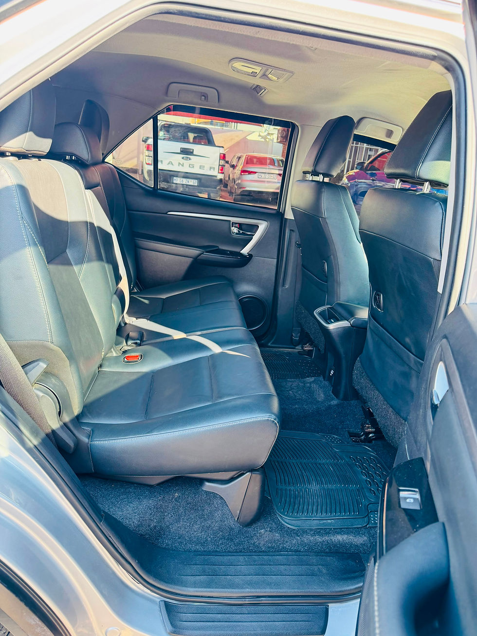 Thumbnail: 2022 Toyota Fortuner 2.8GD-6 VX: 95000km, FSH, Auto, Diesel.