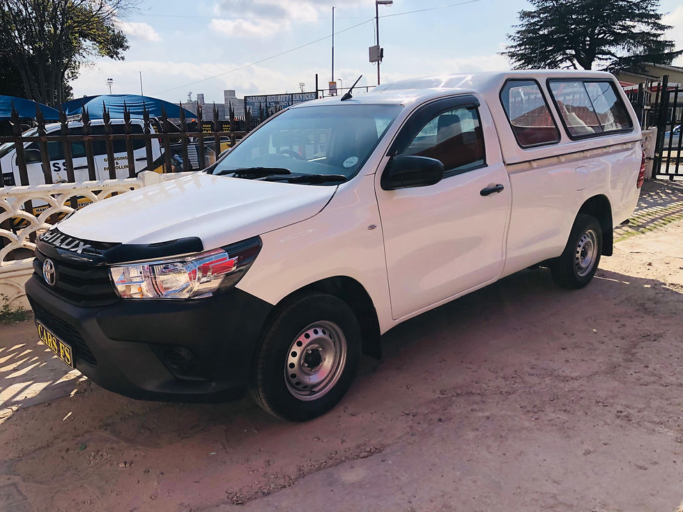 Thumbnail: 2017 Toyota Hilux 2.4GD Single Cab: 108000km, Manual, Diesel.