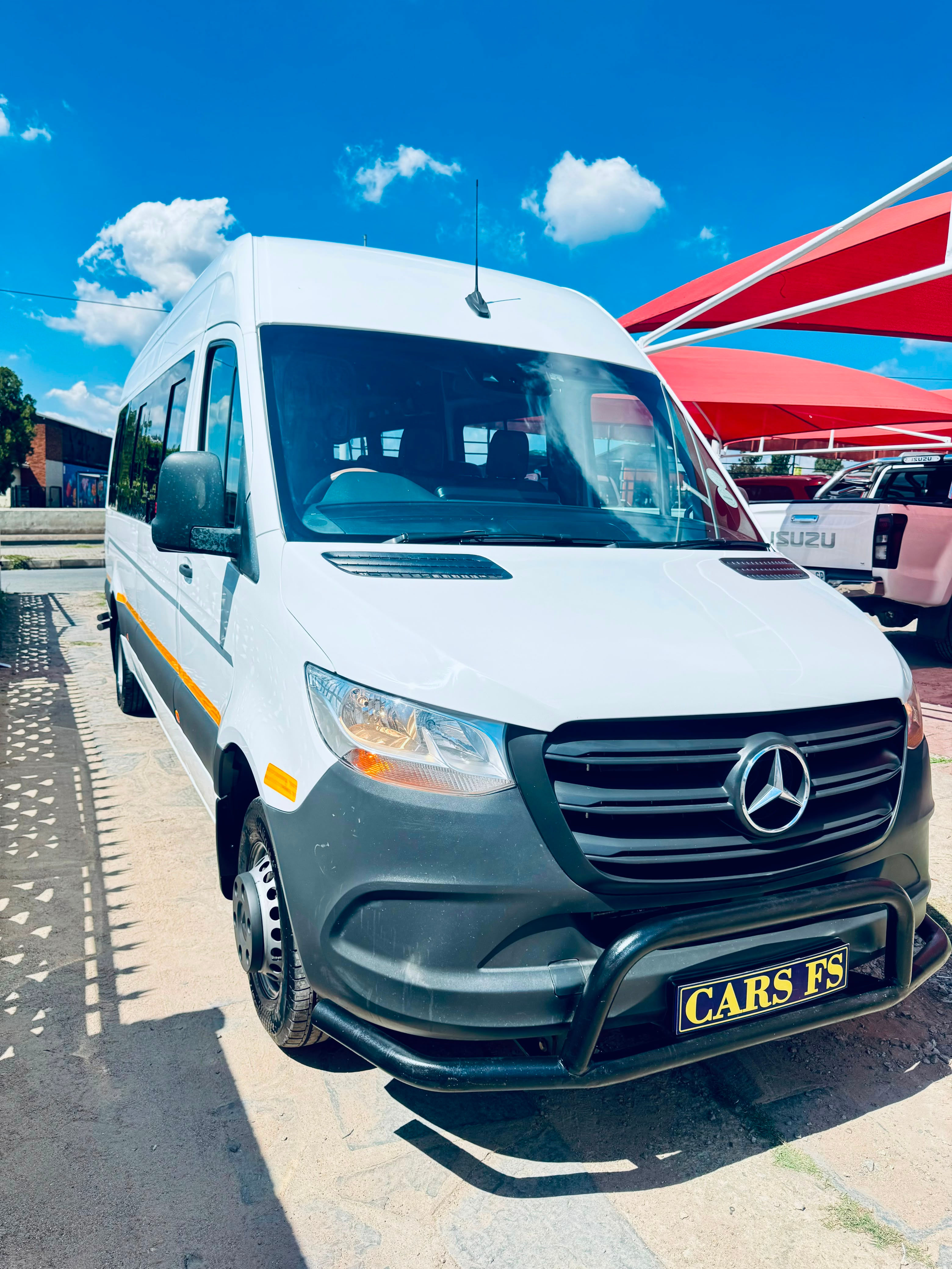 2022 Mercedes-Benz Sprinter 516 CDi: 94000km, FSH, Manual, Diesel.