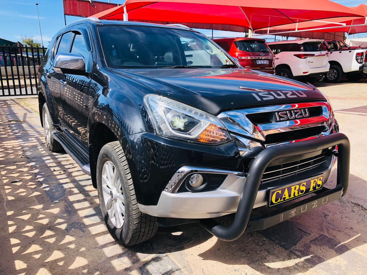 2018 Isuzu Mu-X 3.0 SUV - photo 1 of 13