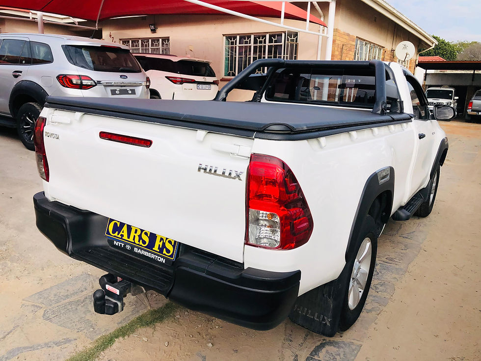 Thumbnail: 2019 Toyota Hilux 2.4GD-6 SRX: 118000km, FSH, Manual, Diesel.