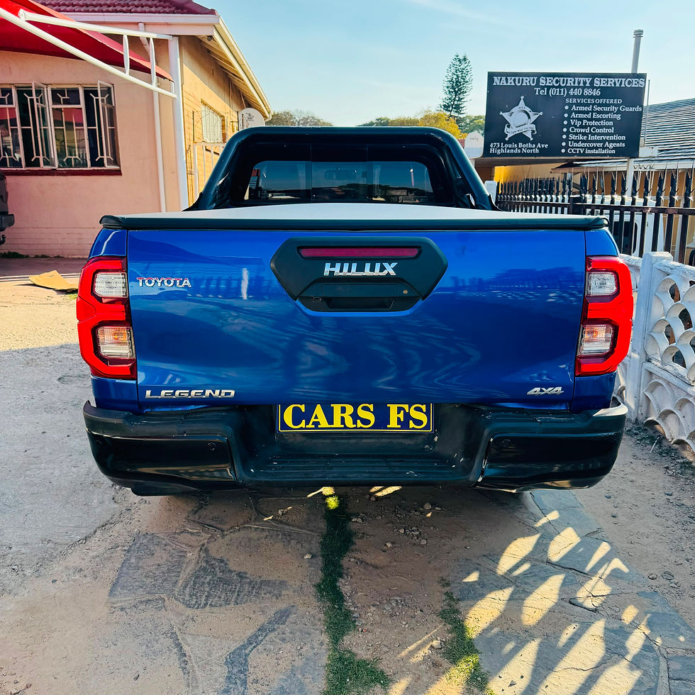 Thumbnail: 2022 Toyota Hilux 2.8GD-6 E/C Legend 4x4: 151000km, FSH, Manual, Diesel.