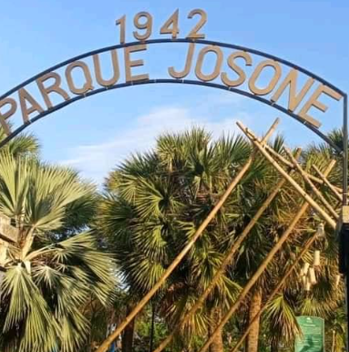 Parque Josone au coeur de la ville de Varadero - Par Julie BCantin