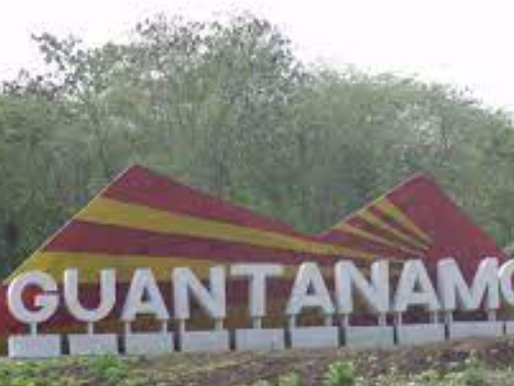 Une base militaire américaine à Cuba ? Oui ! Guantanamo - Par Julie BCantin