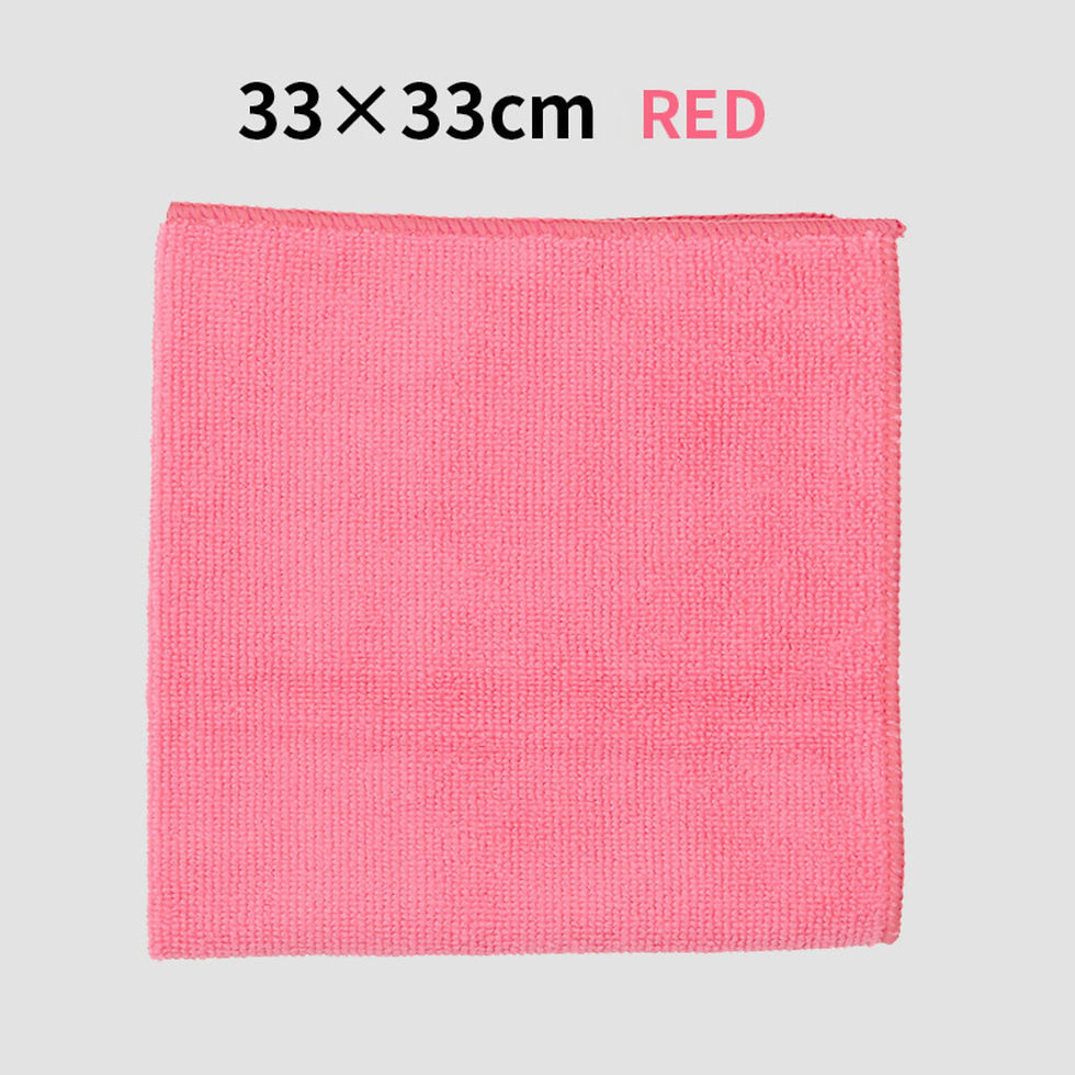 Thumbnail: Pink microfiber cloth, soft texture, effective for dusting and polishing surfaces.