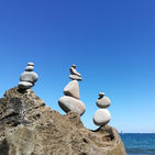 EPHEMART : Stone balance réalisé par Sophie Sun7 à Getaria