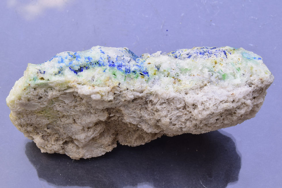 Thumbnail: Azurite on quartz veinstone