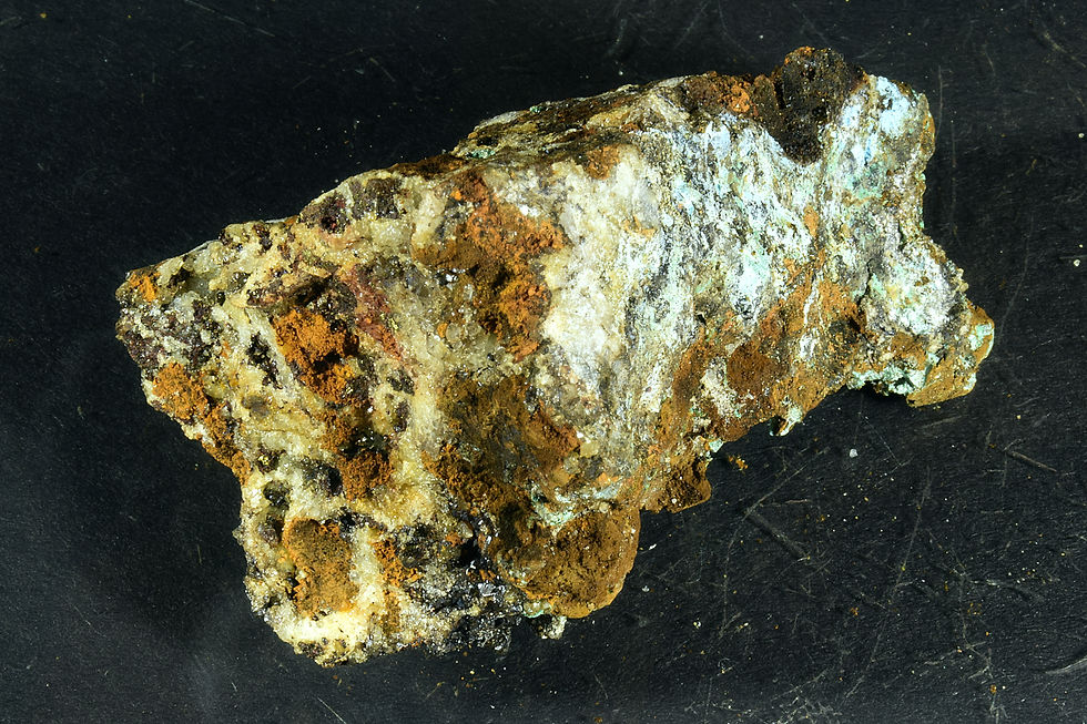 Thumbnail: Malachite crystals in rock matrix