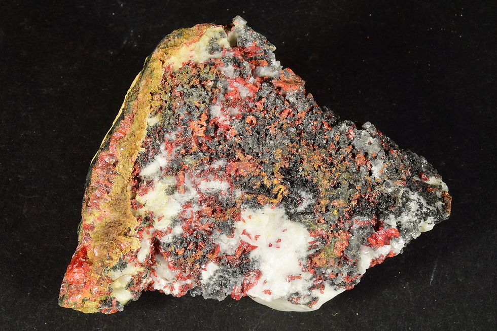 Thumbnail: Realgar crystals in Calcite