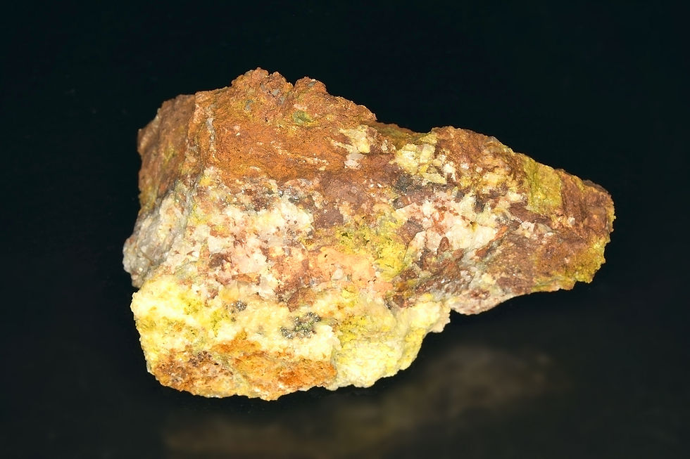 Thumbnail: Back view of Beudantite, Carminite and Scorodite in Quartz