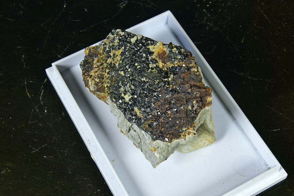Thumbnail: Cassiterite crystals on killas