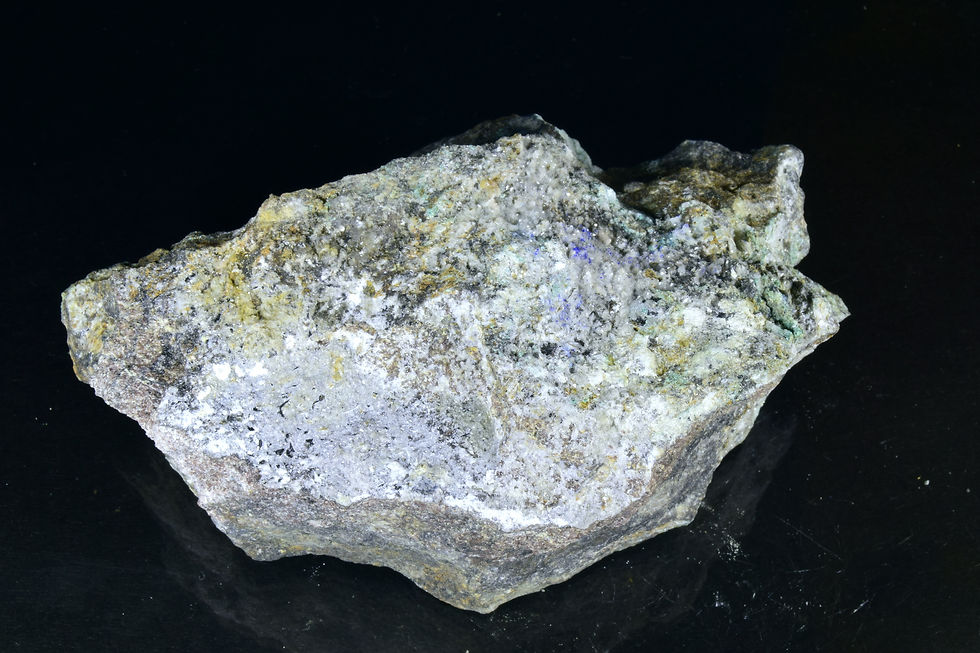 Thumbnail: Azurite and barite on gritstone