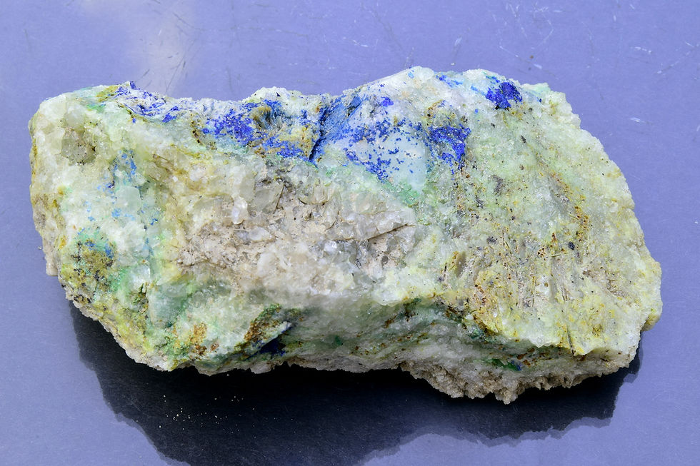 Thumbnail: Azurite on quartz veinstone