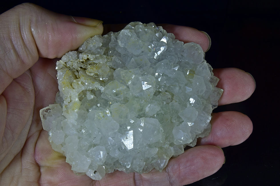 White quartz crystals