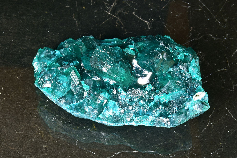 Thumbnail: Dioptase crystals