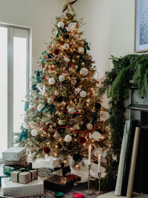 Design Essentials: Home for the Holidays