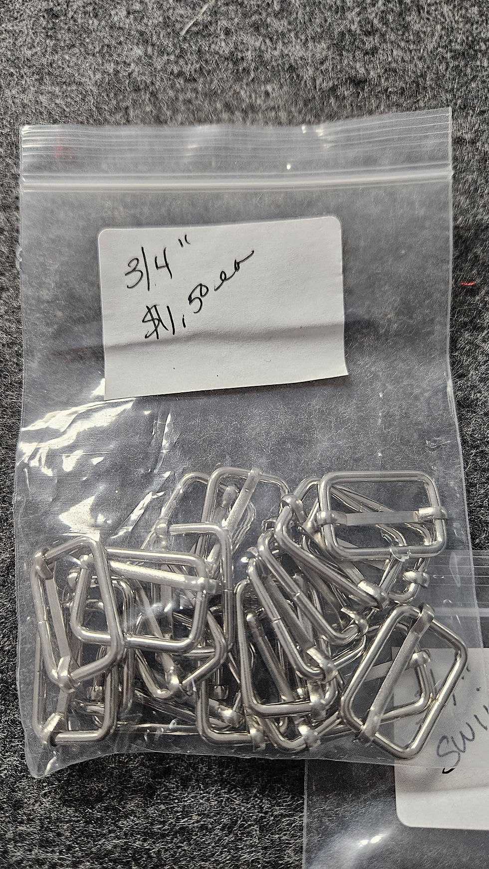 Thumbnail: Bag Hardware 3/4"