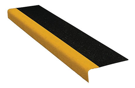 WK COMPOSITES GRiP stair tread COVER.jpe