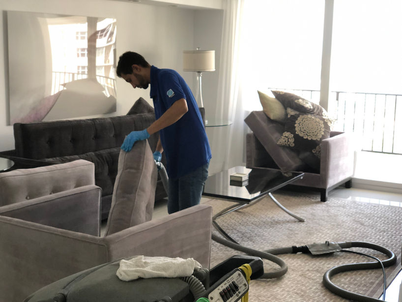 cleaning sofa service