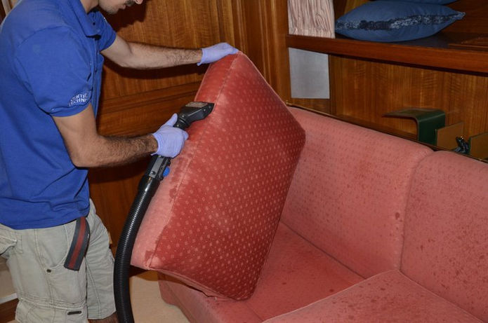 Upholstery Cleaning Specialist