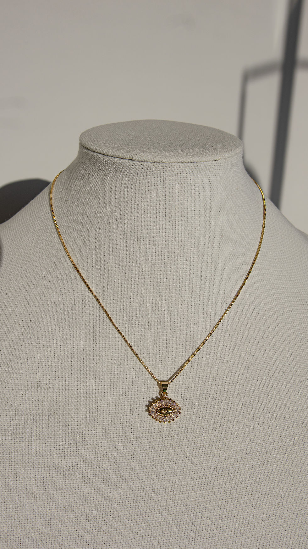 Thumbnail: Sunburst Necklace