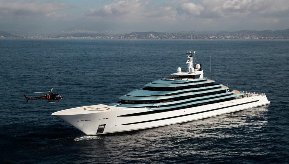 Famous luxury yachts Kaos
