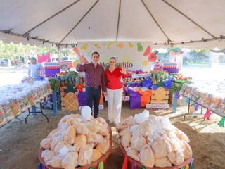 El Mercadito llegó al Fraccionamiento Azul Turquesa