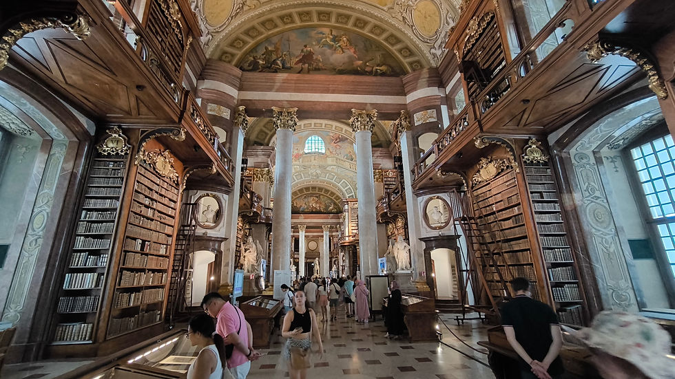 Eine der größten Bibliotheken der Welt