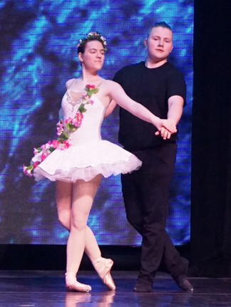 Ballet and Pointe Classes and Lessons Pottstown Dance Theatre