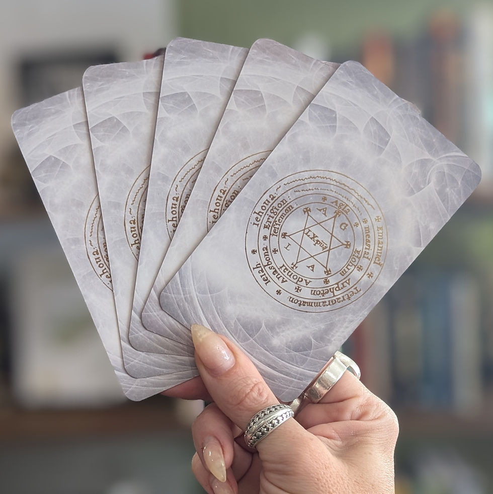 Thumbnail: Angel Tarot 
