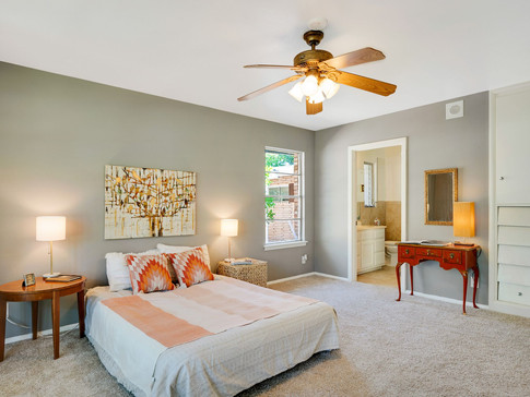 114 Blue Hill-137.jpg