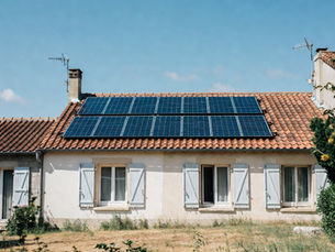 Canicule : comment les panneaux solaires peuvent aider à réduire sa facture d’électricité l’été ?