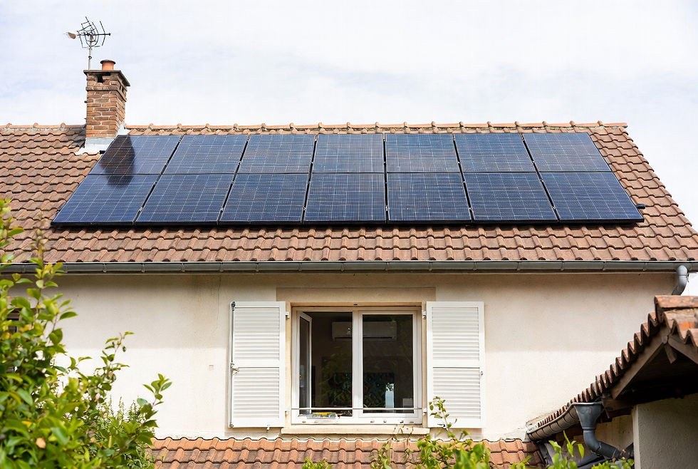 Combien de panneaux solaires faut-il pour alimenter une climatisation ?