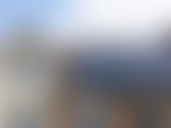 TVA réduite, vente totale supprimée pour les petites installations, prime à l’autoconsommation : le cadre du solaire résidentiel a changé. Voici ce que les particuliers doivent vraiment retenir en 202