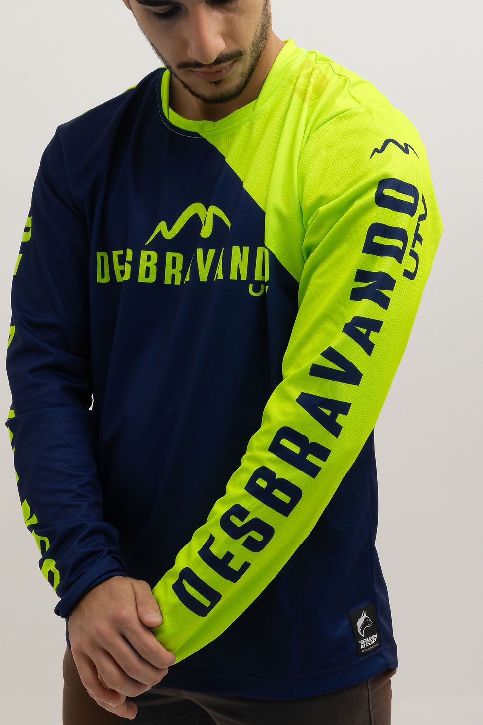 Thumbnail: Long-sleeved trail riding t-shirt