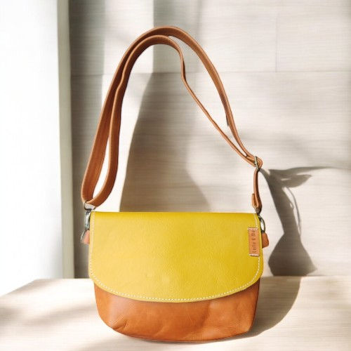 Lullu Interchangeable Toffee & Yellow Flap