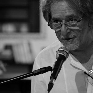 5 poemas de Sidnei Olívio