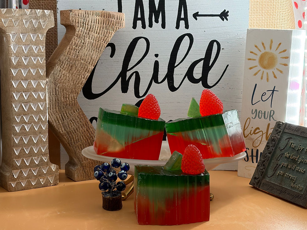 Thumbnail: Juicy Watermelon Diamond Clear Soap Bars