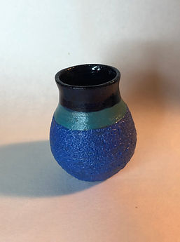 Miniature ceramic vase IMG_4953.jpg