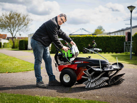 Tielburger borstelmachine