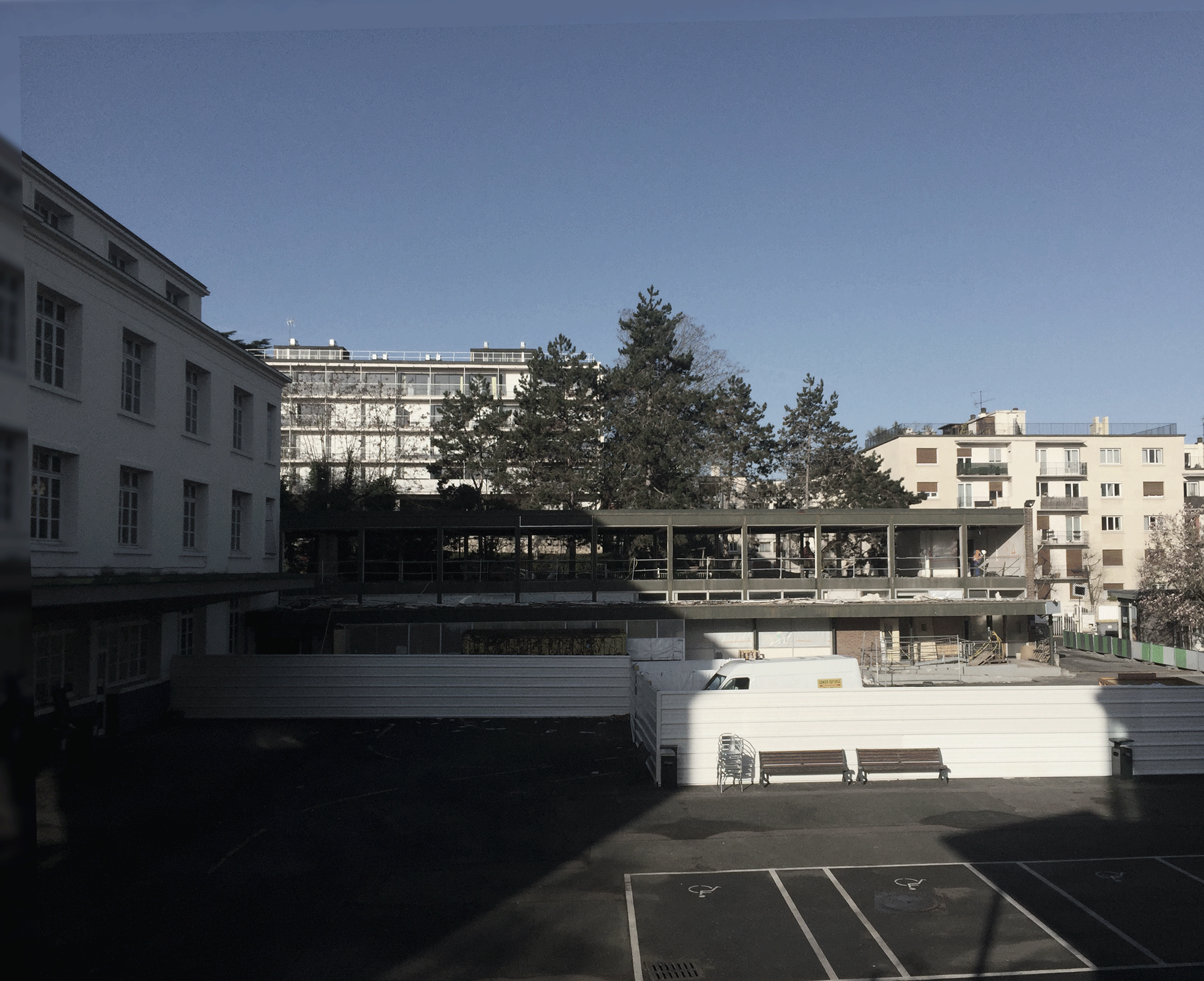 DEMOLITION TERMINE A VILLE D'AVRAY