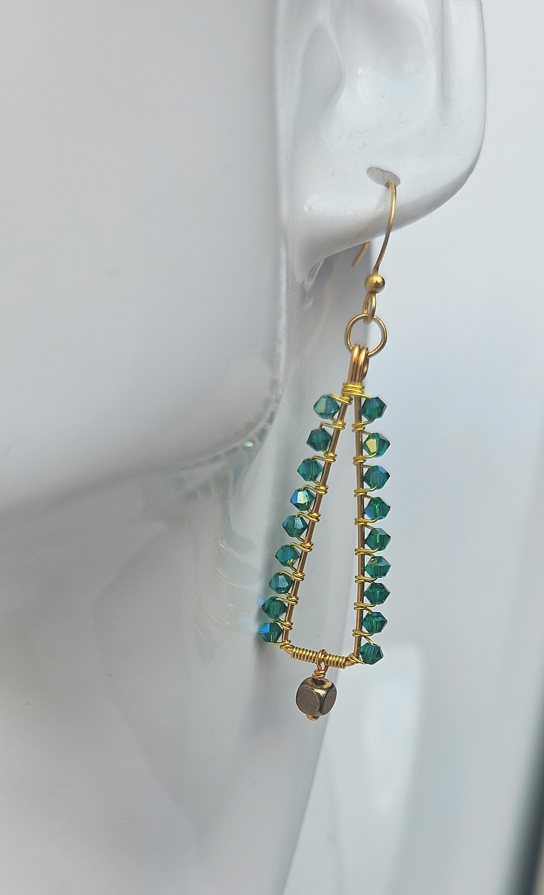 Modern Christmas tree earrings