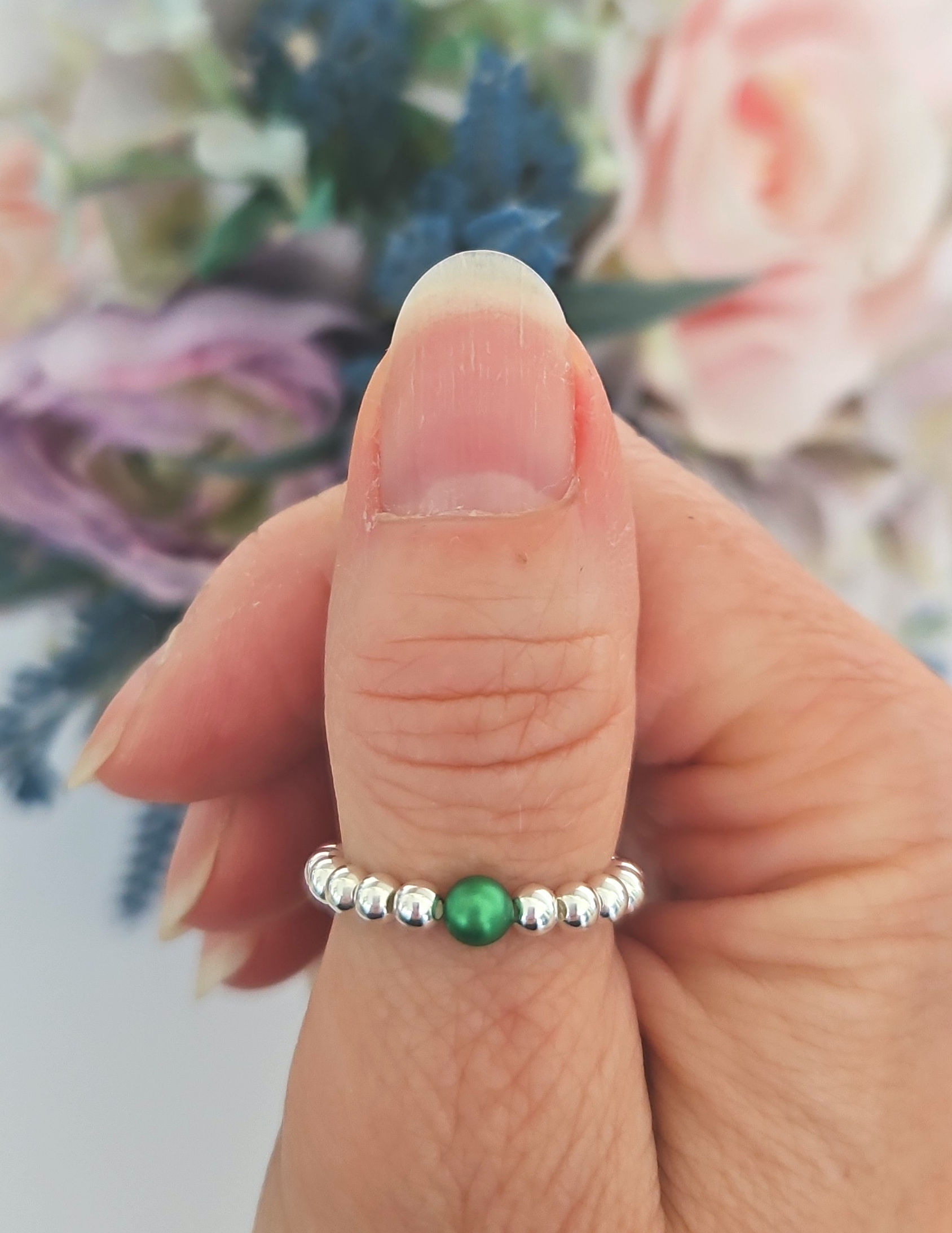 Sterling silver elasticated rings with preciosa pearl bead