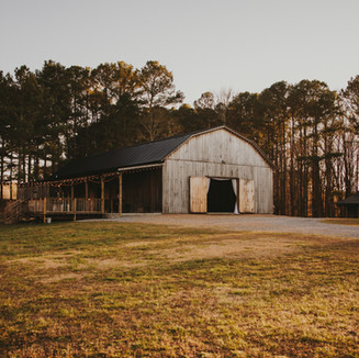 Rustic Pine Farms Venue during winter.