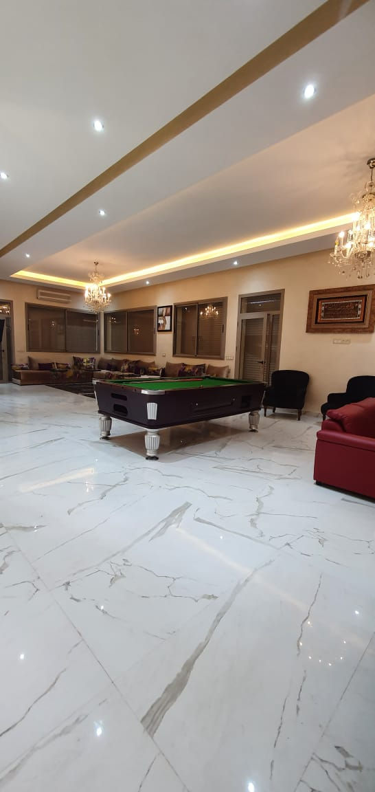 Thumbnail: فيلا راقية للبيع بمراكش تاركا. 930 متر