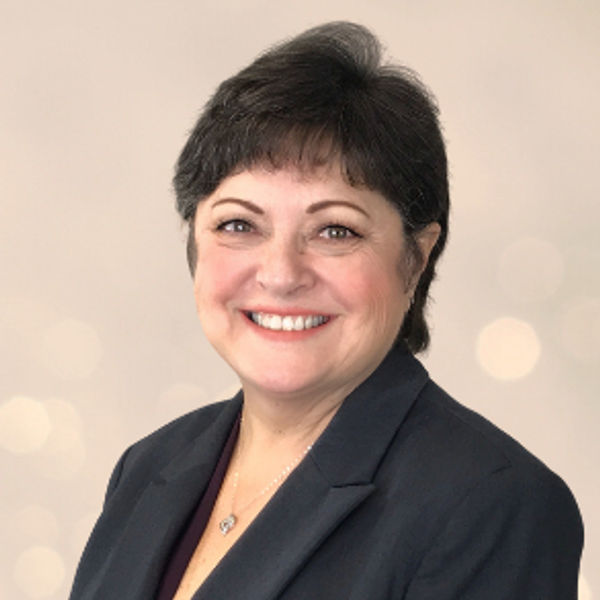 Carol Apa professional headshot, licensed broker and Realtor at Realty Boutique NC