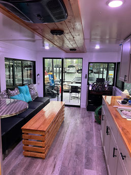 The Hut Boat in Mooresville, NC at Lake Norman