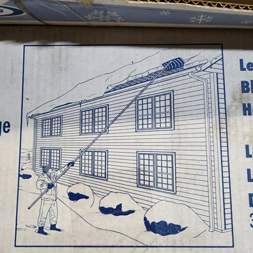 20 ft extendable roof rake Pallet Hound